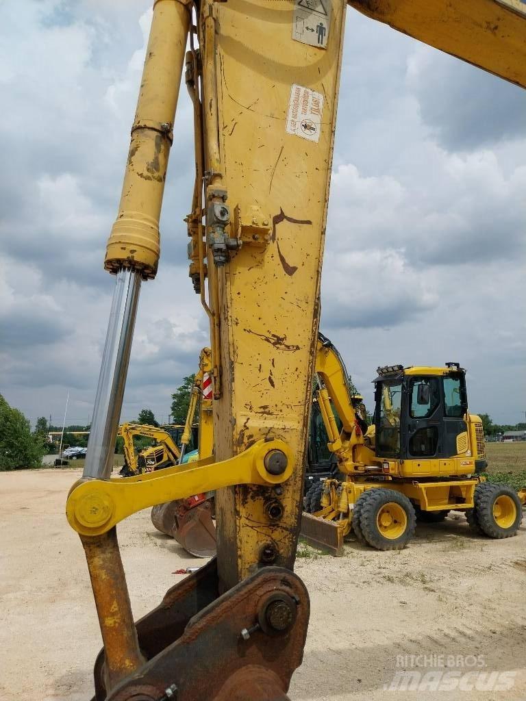 Komatsu PC 240 LC-8 履带挖掘机