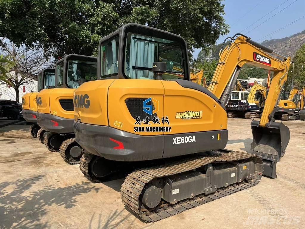 XCMG xe60ga 小型挖掘机