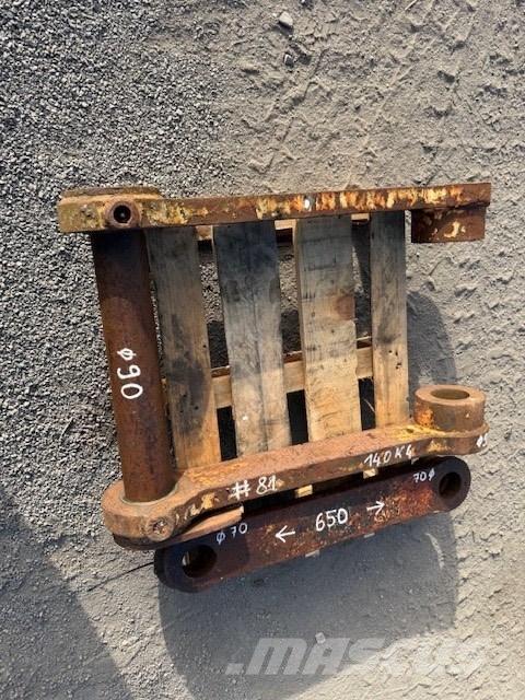 CNH EXCAVATOR LINKS 挖掘机配件