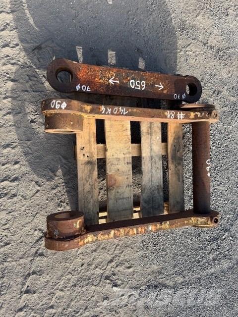 CNH EXCAVATOR LINKS 挖掘机配件