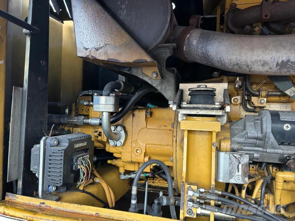 CAT M316D 轮式挖掘机