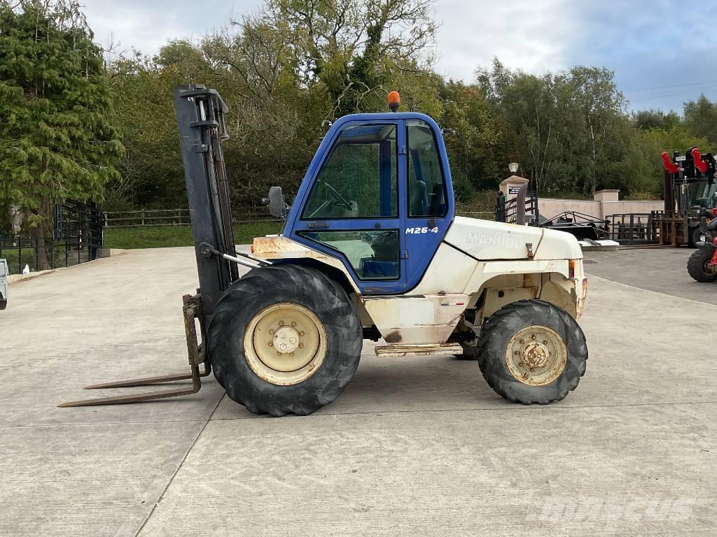 Manitou M 26.4 越野叉车|叉装车