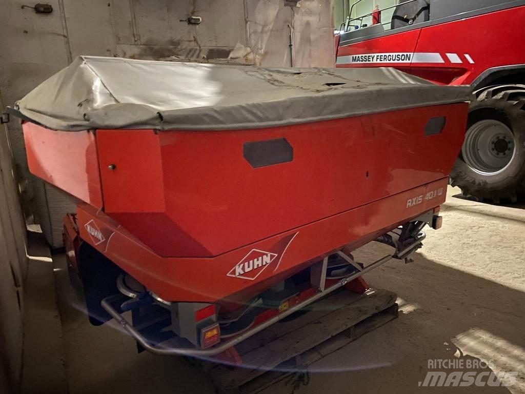 Kuhn Axis 40.1 W 矿物肥料撒播机