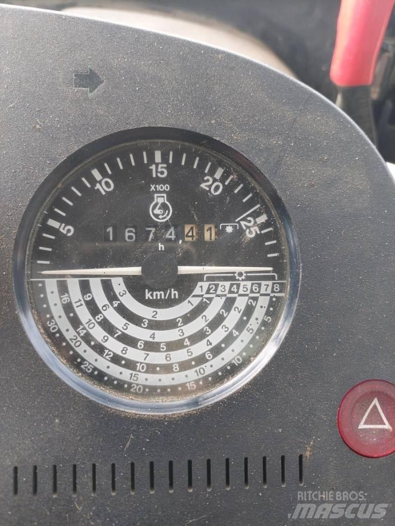 John Deere 3040 拖拉机/农用车