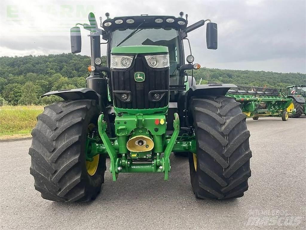 John Deere 6215r 拖拉机/农用车