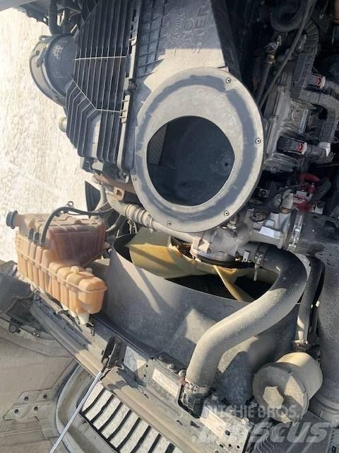 International LT 625 牵引车
