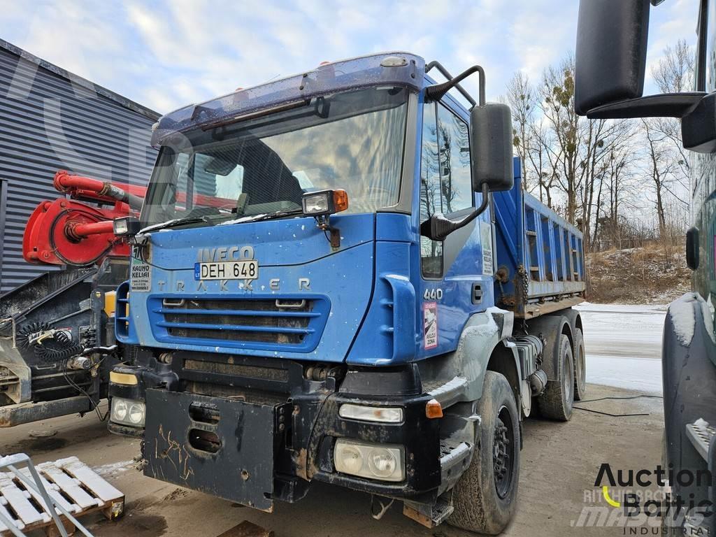 Iveco 260 E44 自卸式货车