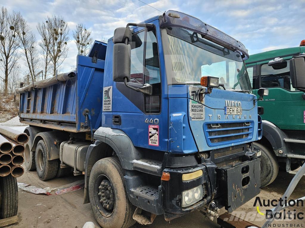 Iveco 260 E44 自卸式货车