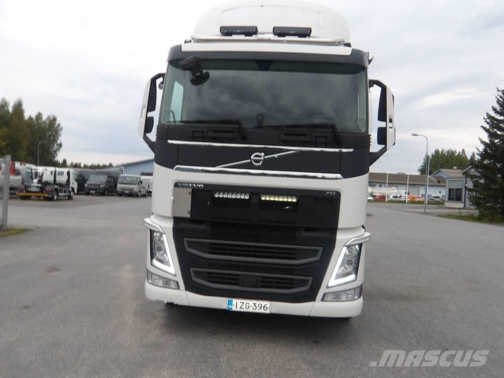 Volvo FH   12.8 6x2 集装箱叉车