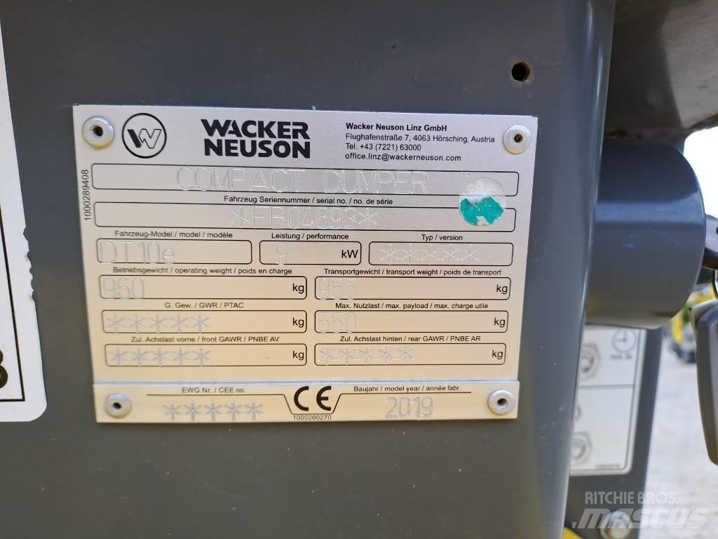 Wacker Neuson DT10e 履带式自卸车