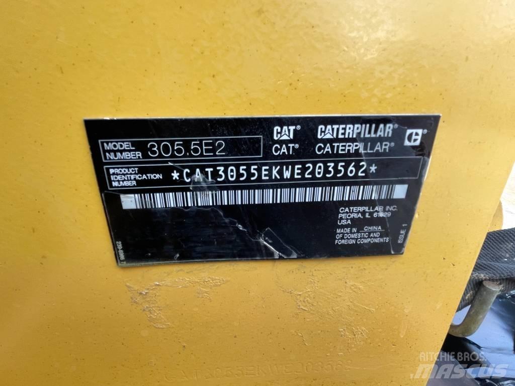 CAT 305.5 小型挖掘机