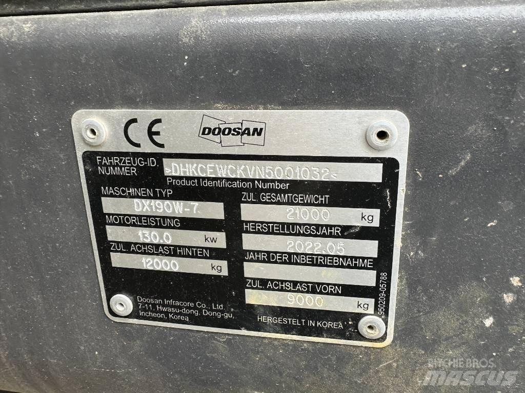 Doosan DX 190 W-7 轮式挖掘机