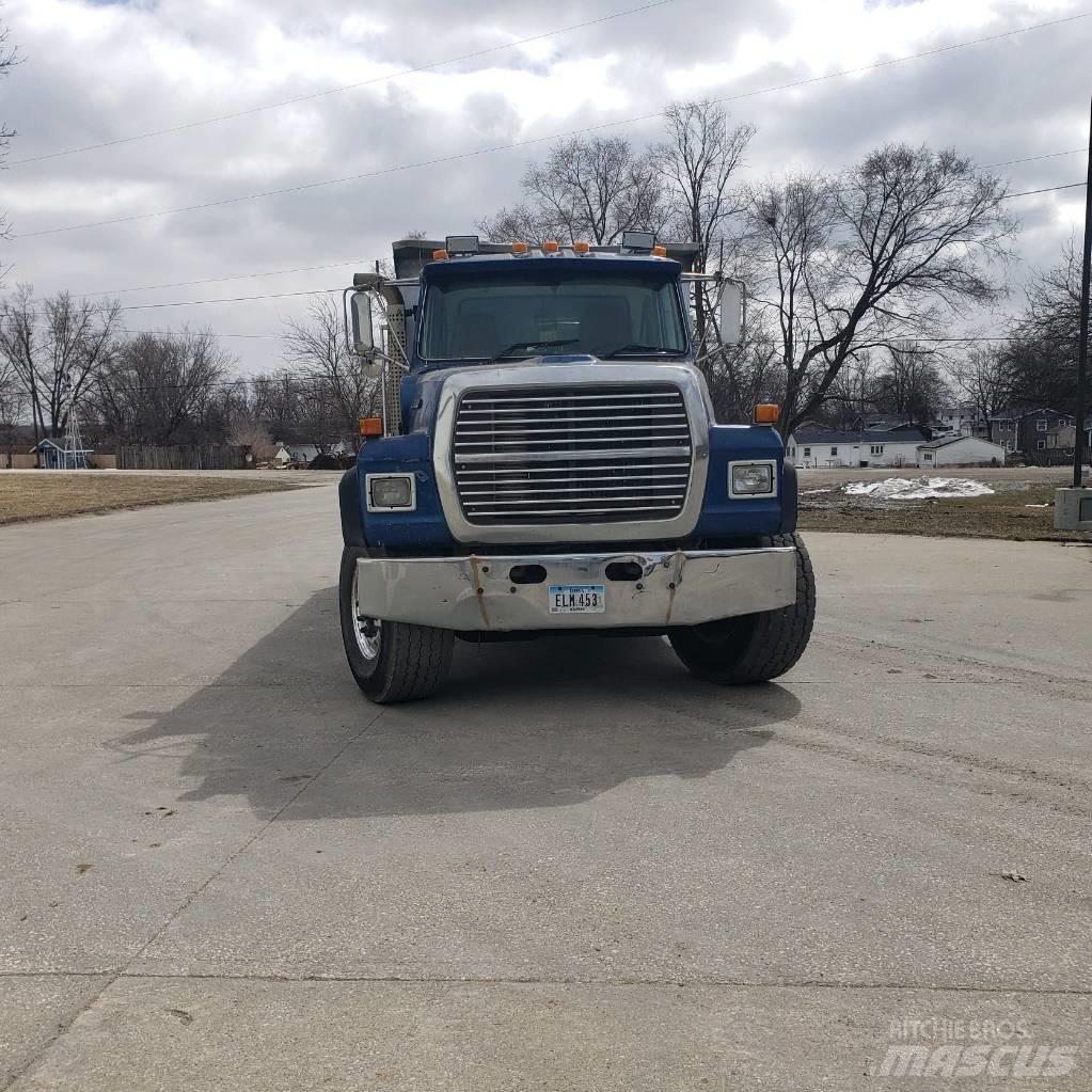 Ford L 9000 自卸式货车