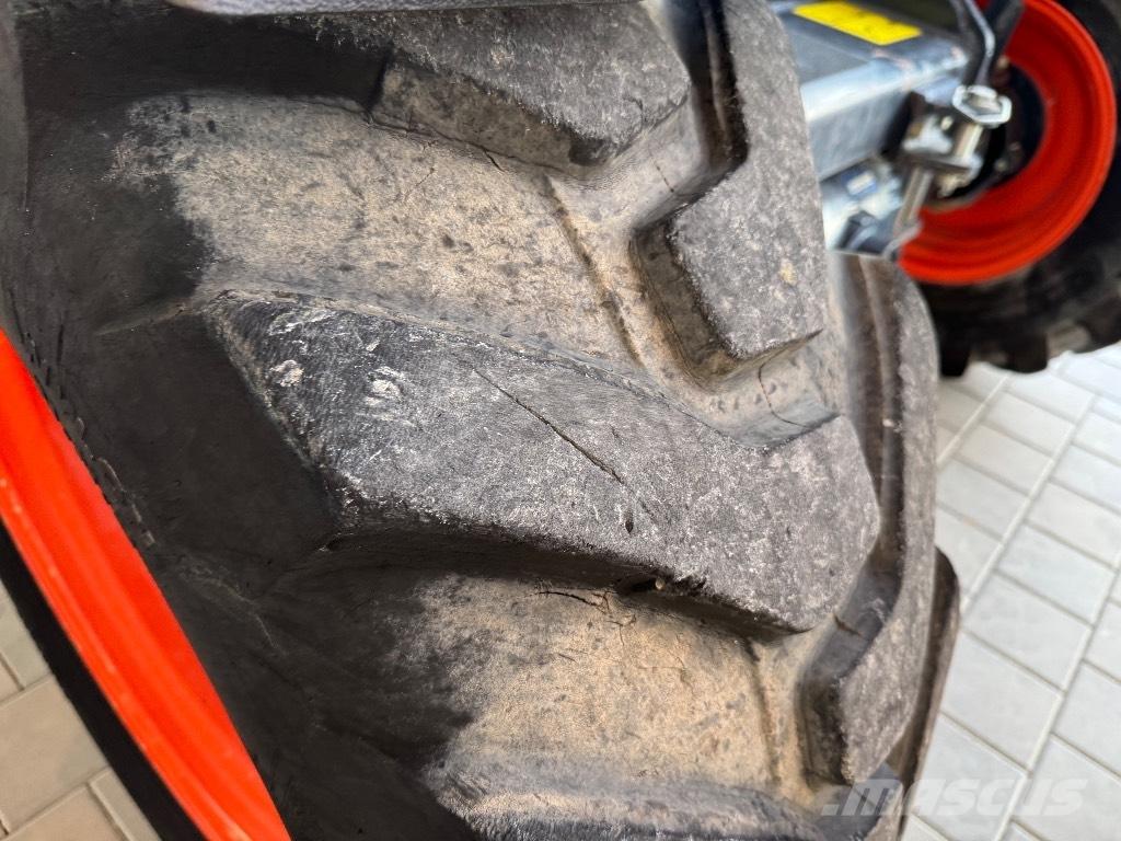 Bobcat TL 470 HF 电动叉车