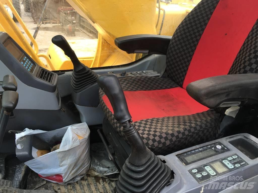 Komatsu PC 210-7 履带挖掘机