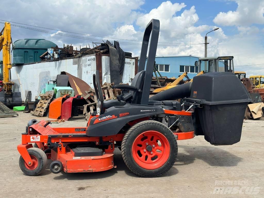 Kubota Z121S 零回转割草机