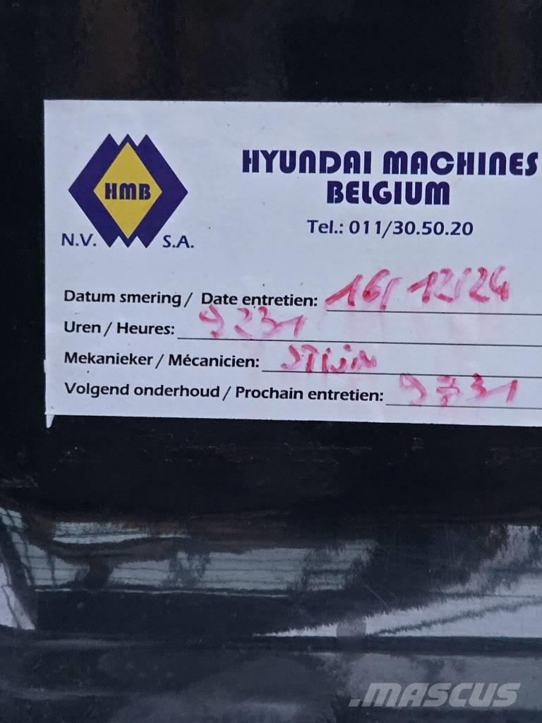 Hyundai R 180W-9A 轮式挖掘机