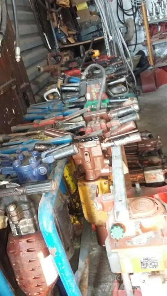 Atlas Copco TEX 250 破碎锤