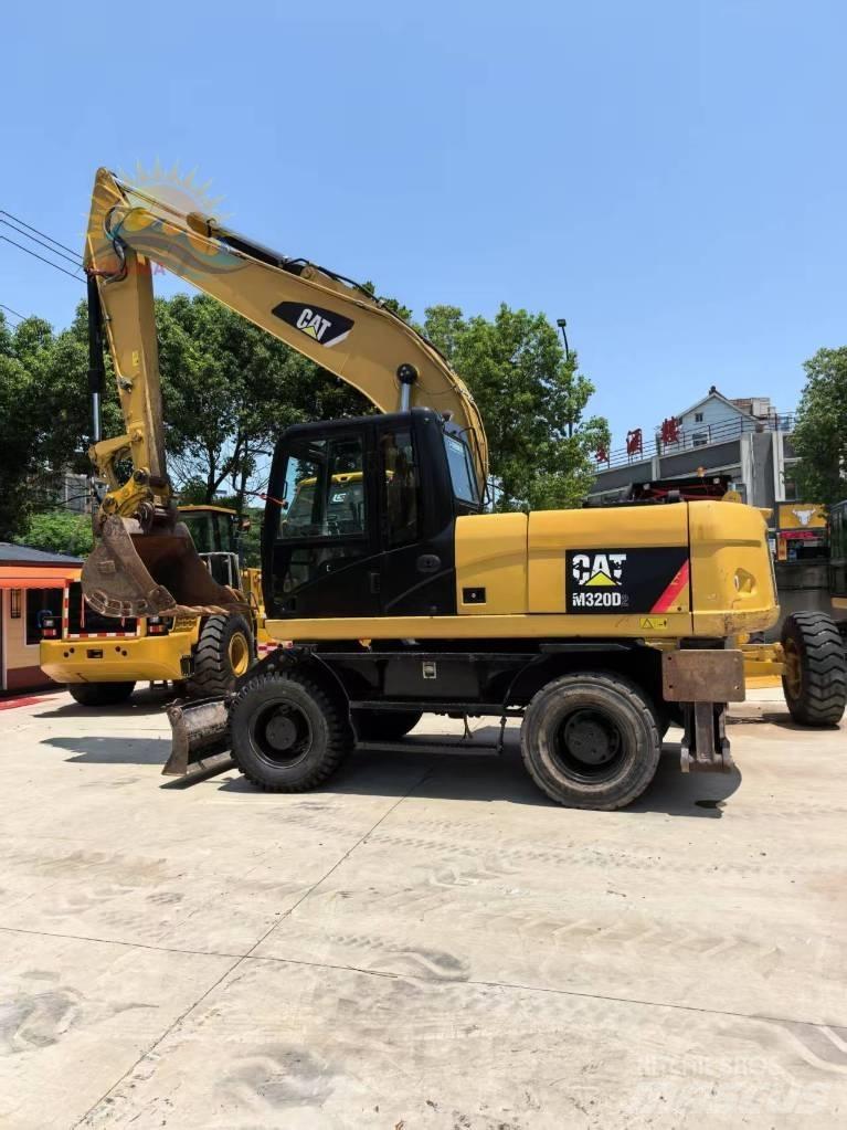 CAT M 315 D2 轮式挖掘机