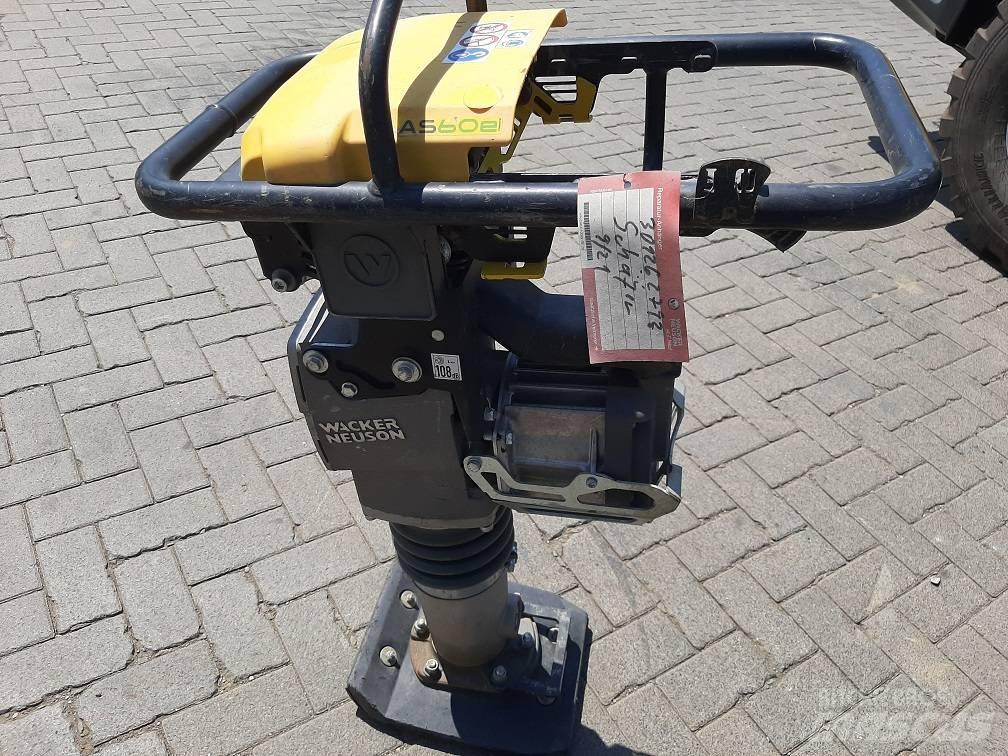 Wacker Neuson AS60e 匝道机