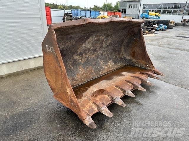 Liebherr LR 632 挖斗