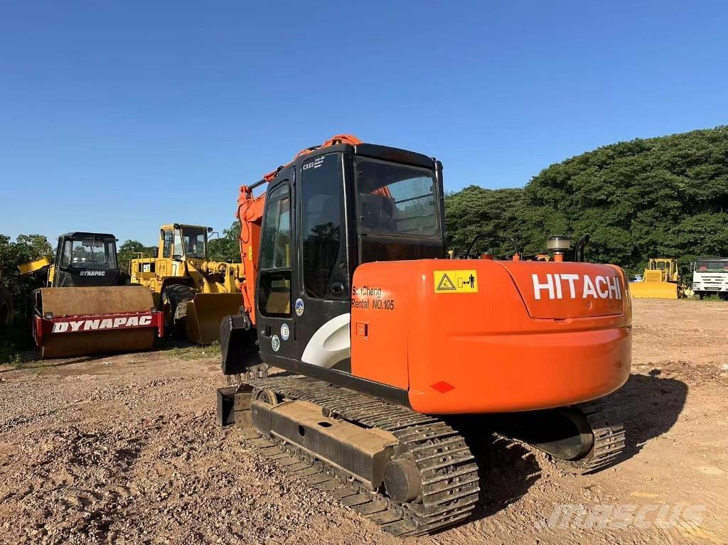 Hitachi ZX 70 中型挖掘机