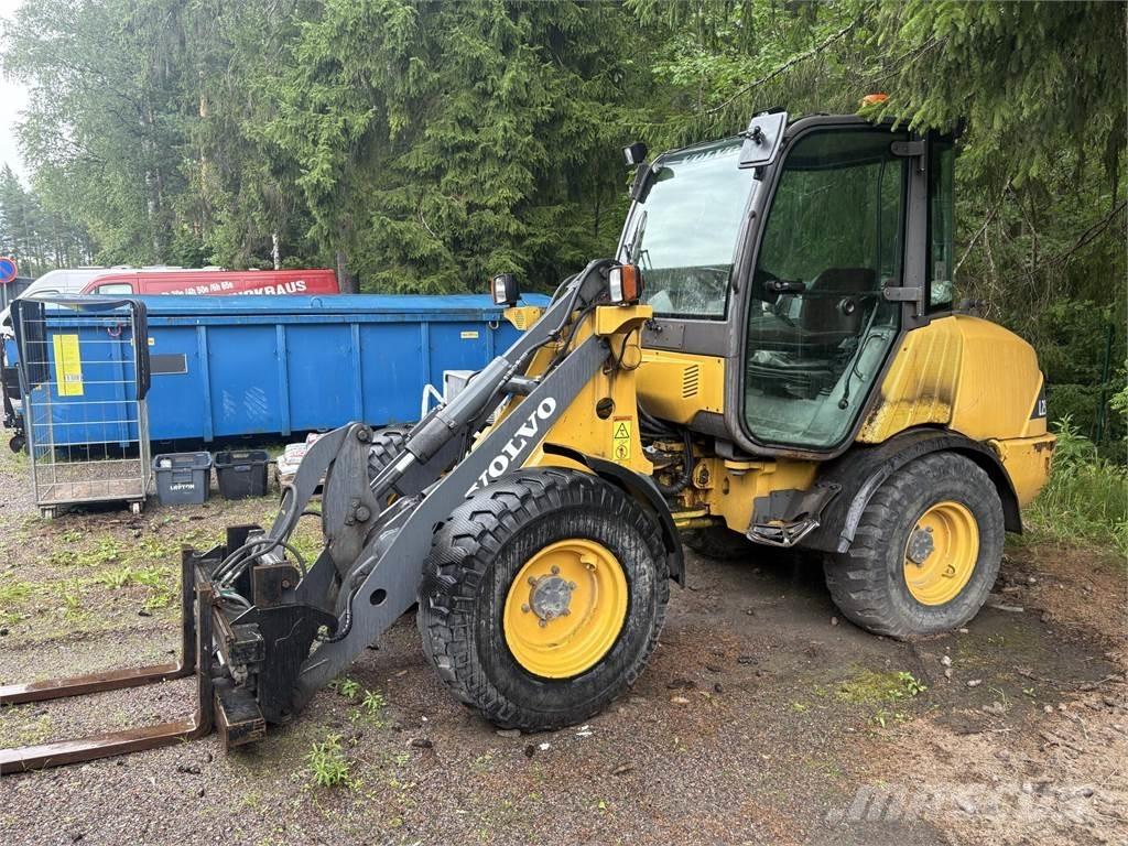 Volvo L 25 B 轮式装载机