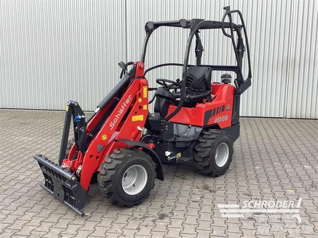 Schäffer 2028-2 小型装载机