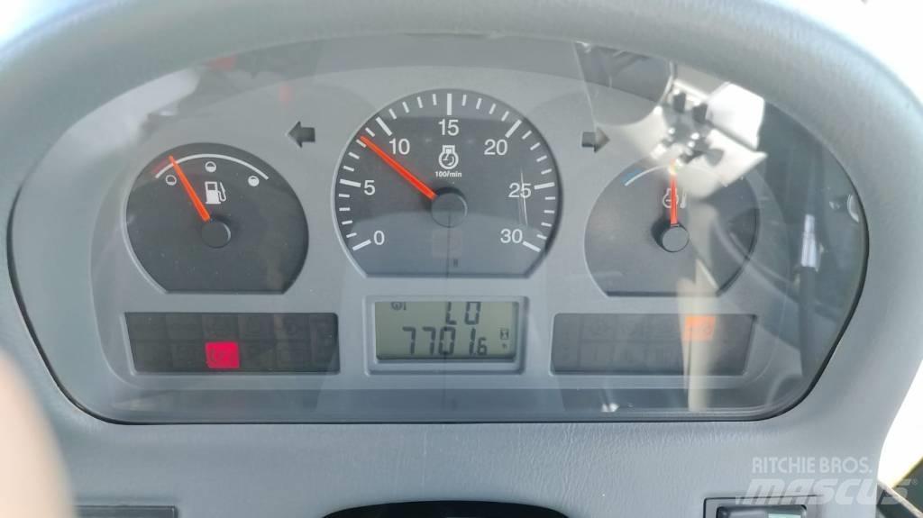 Valtra T120 Hitech 拖拉机/农用车