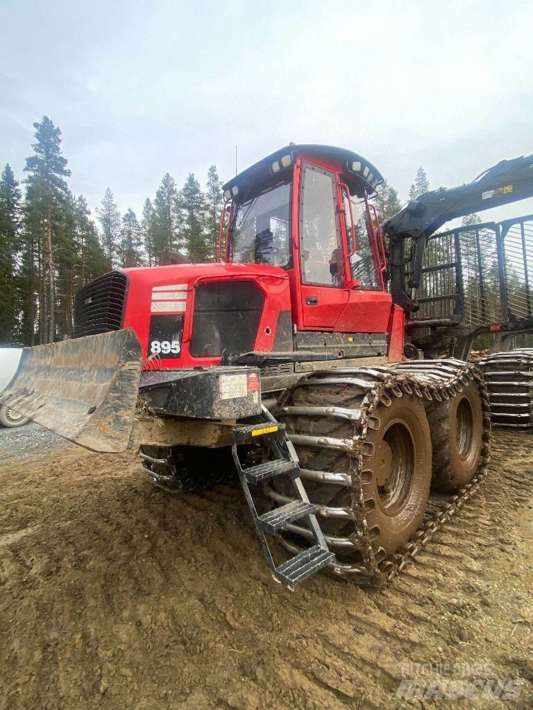 Komatsu 895 集运机