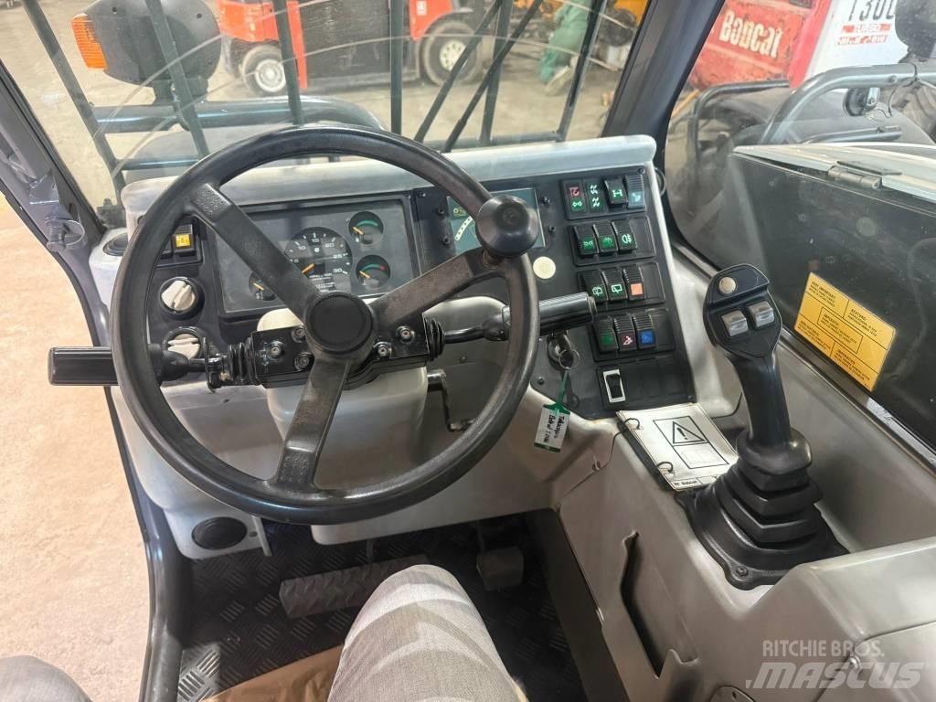 Bobcat T 2556, T2556 电动叉车