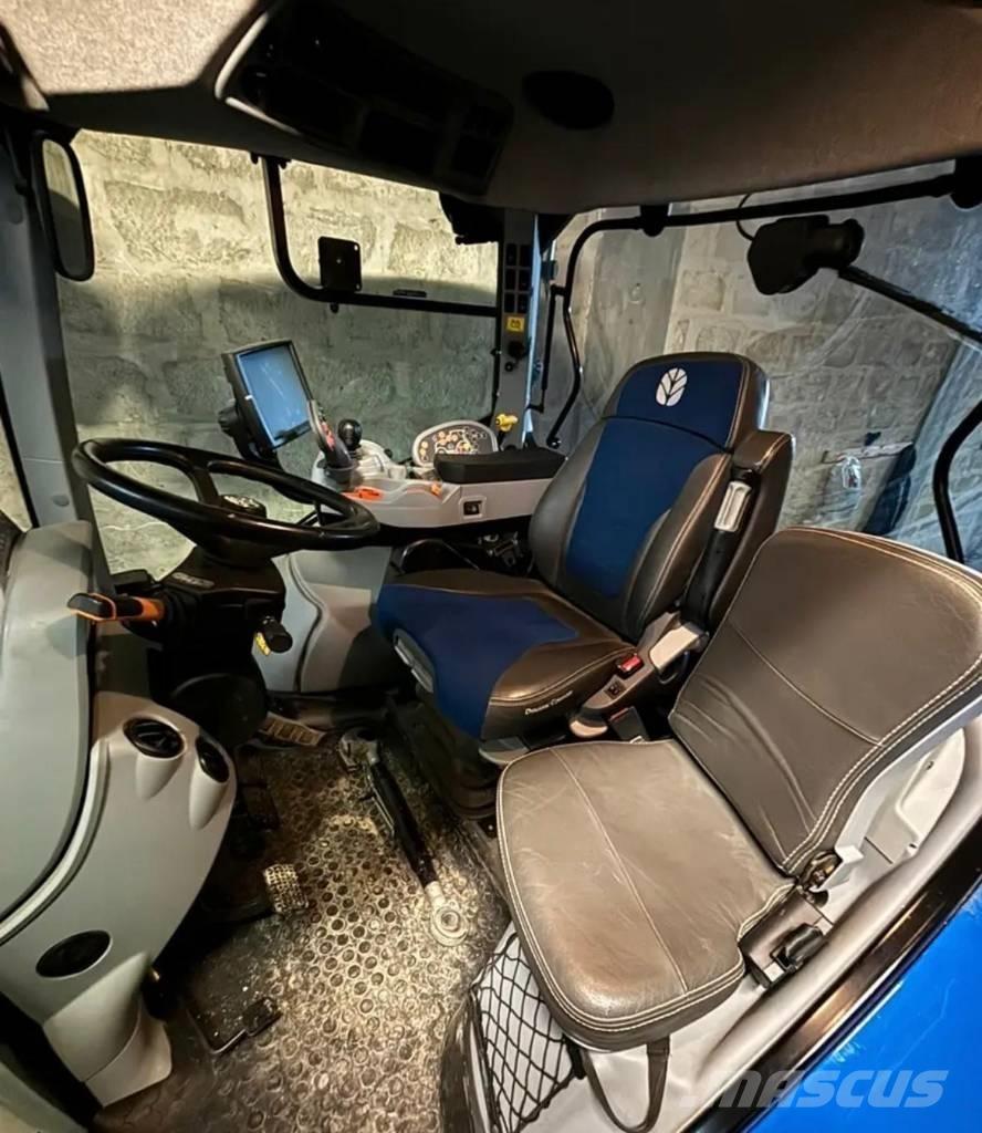 New Holland T 7.225 拖拉机/农用车