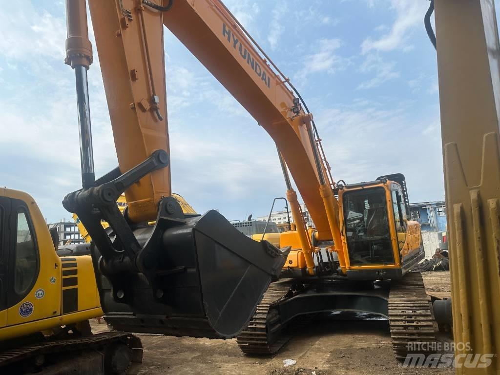 Hyundai 330-9S 履带挖掘机