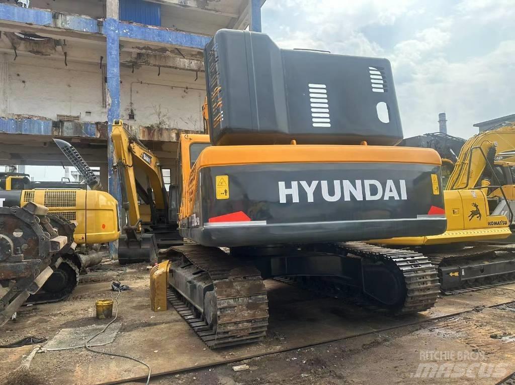 Hyundai 330-9S 履带挖掘机