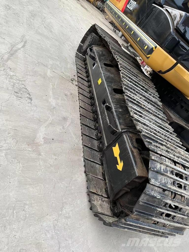 CAT 320 D L 履带挖掘机