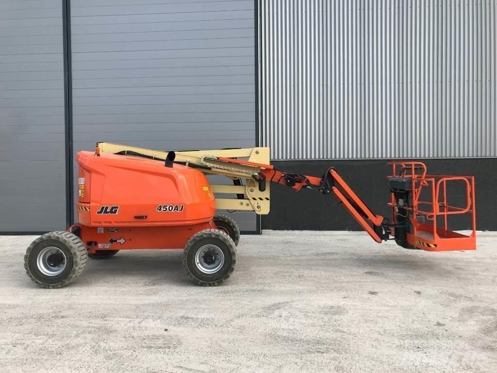 JLG 450 AJ 曲臂高空工作平台