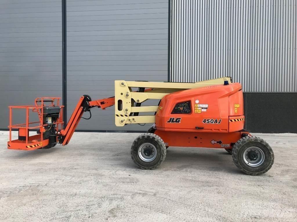 JLG 450 AJ 曲臂高空工作平台