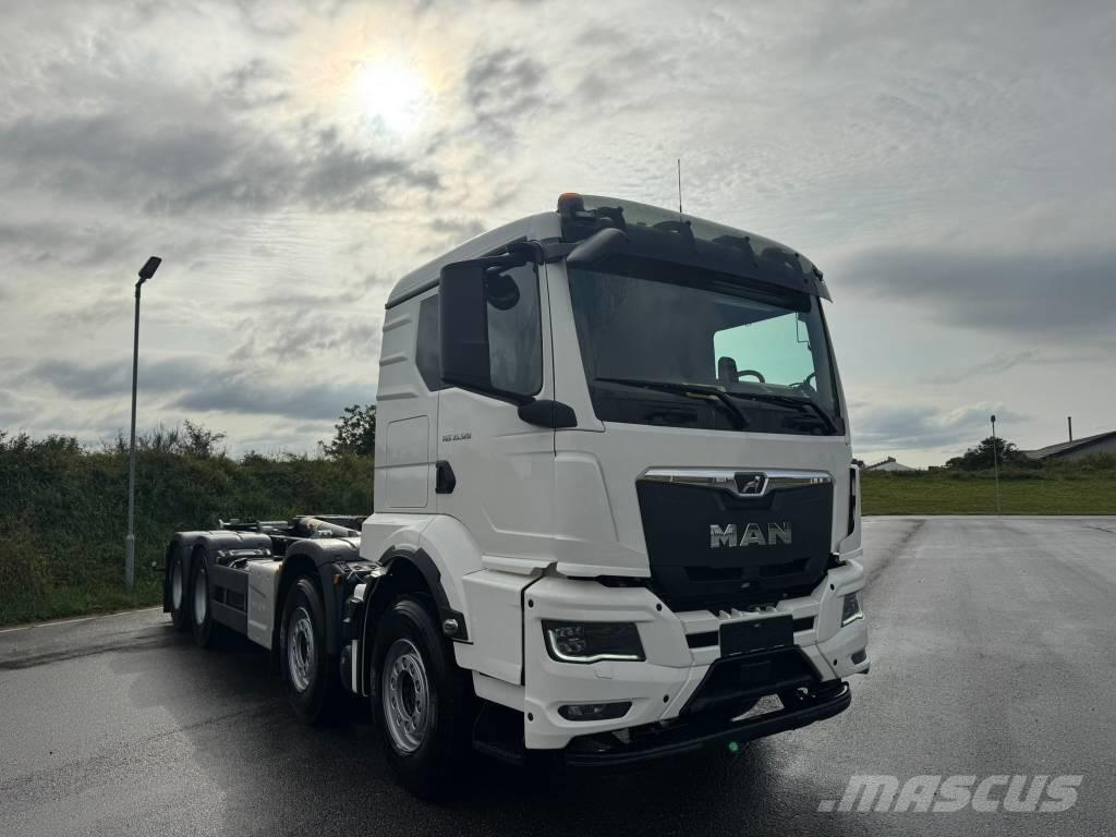 MAN TGS 35.520 工程吊钩车