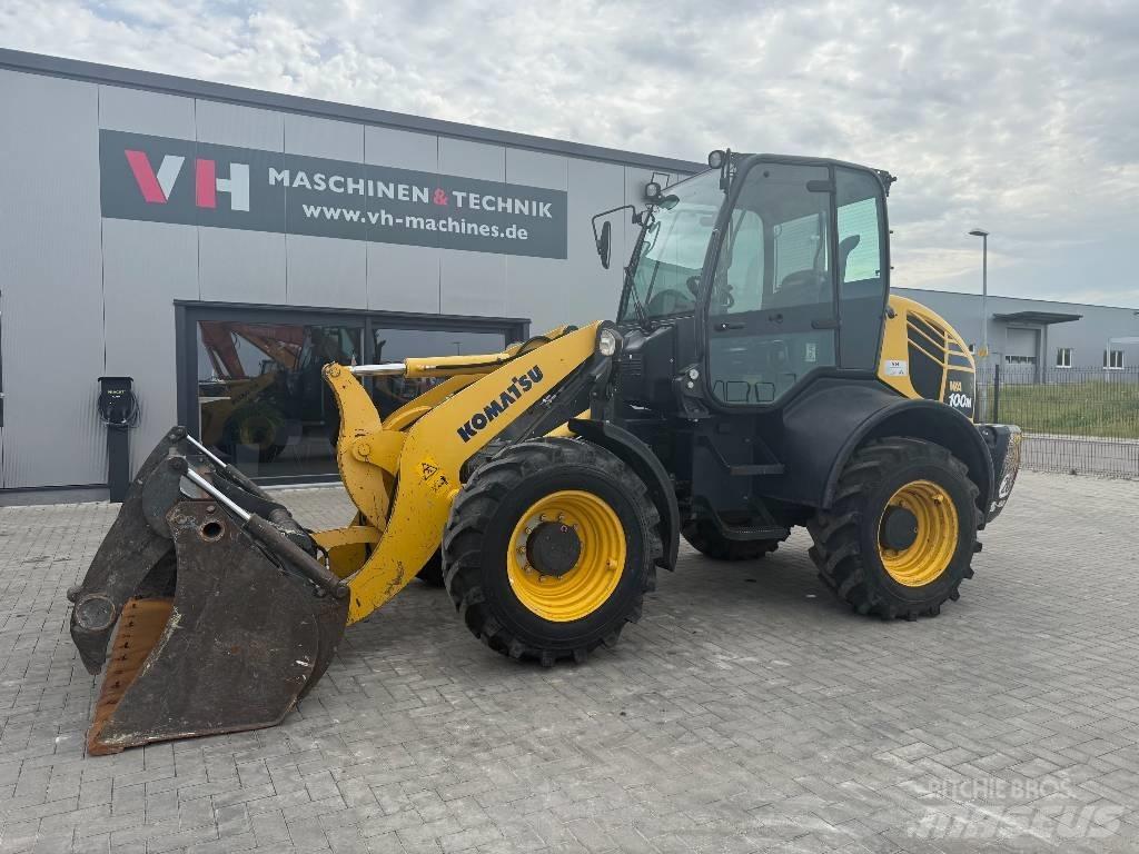 Komatsu WA 100 M-7 轮式装载机