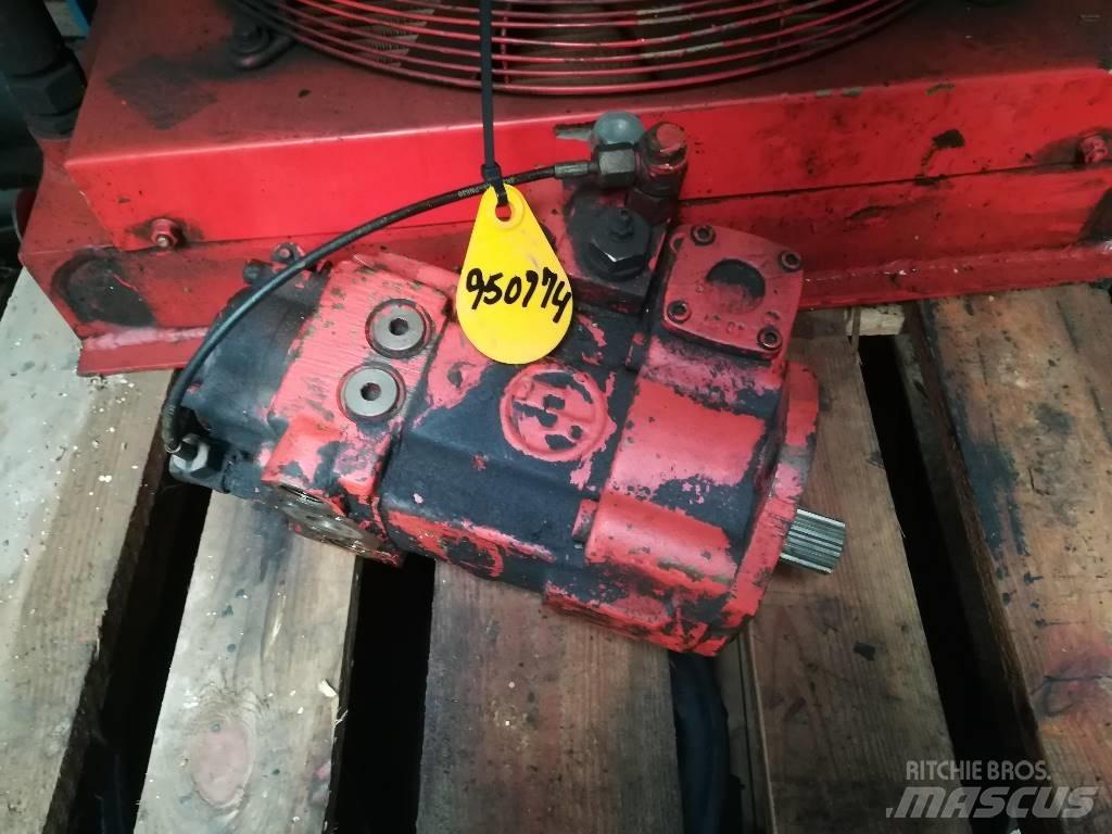 O&K RH 6 液压