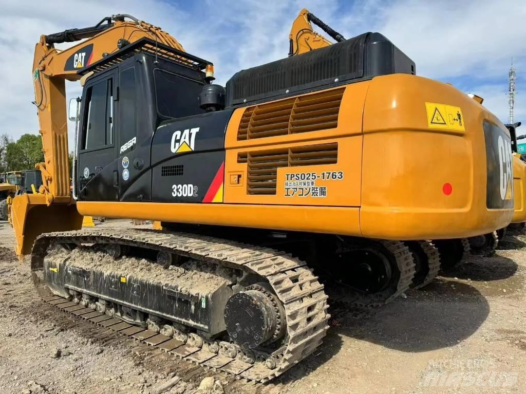 CAT 330 D2 中型挖掘机