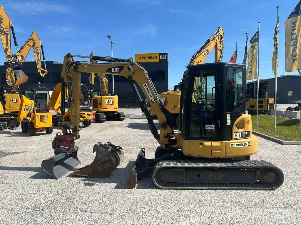 CAT 305 小型挖掘机