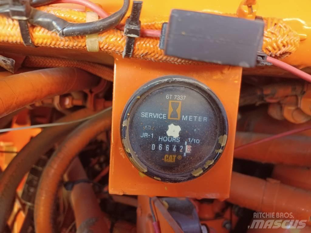CAT CB 544 双轮压路机