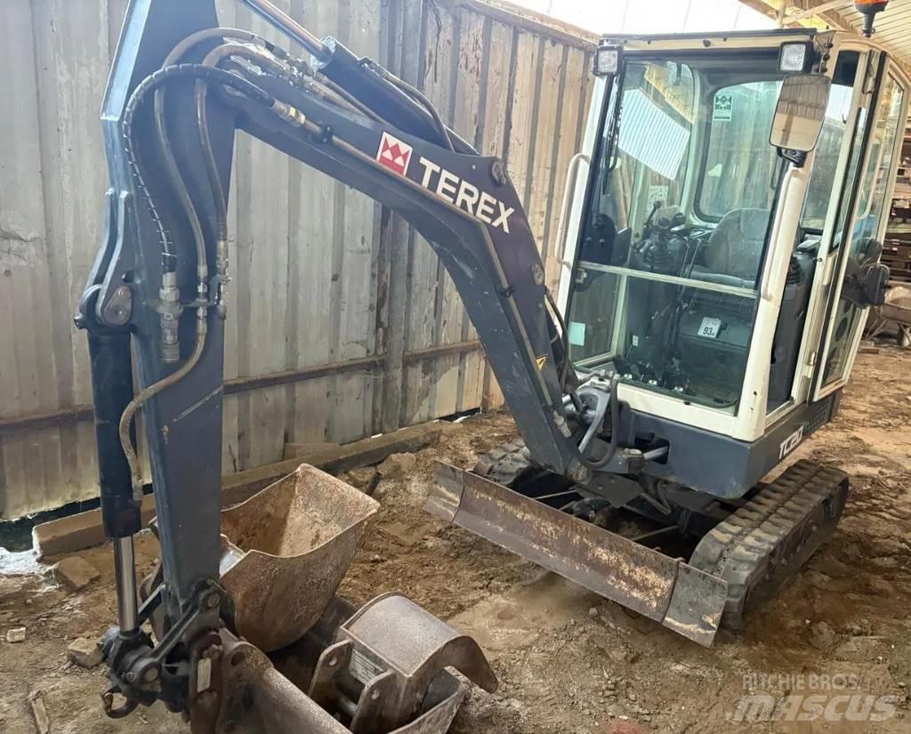 Terex TC20 小型挖掘机