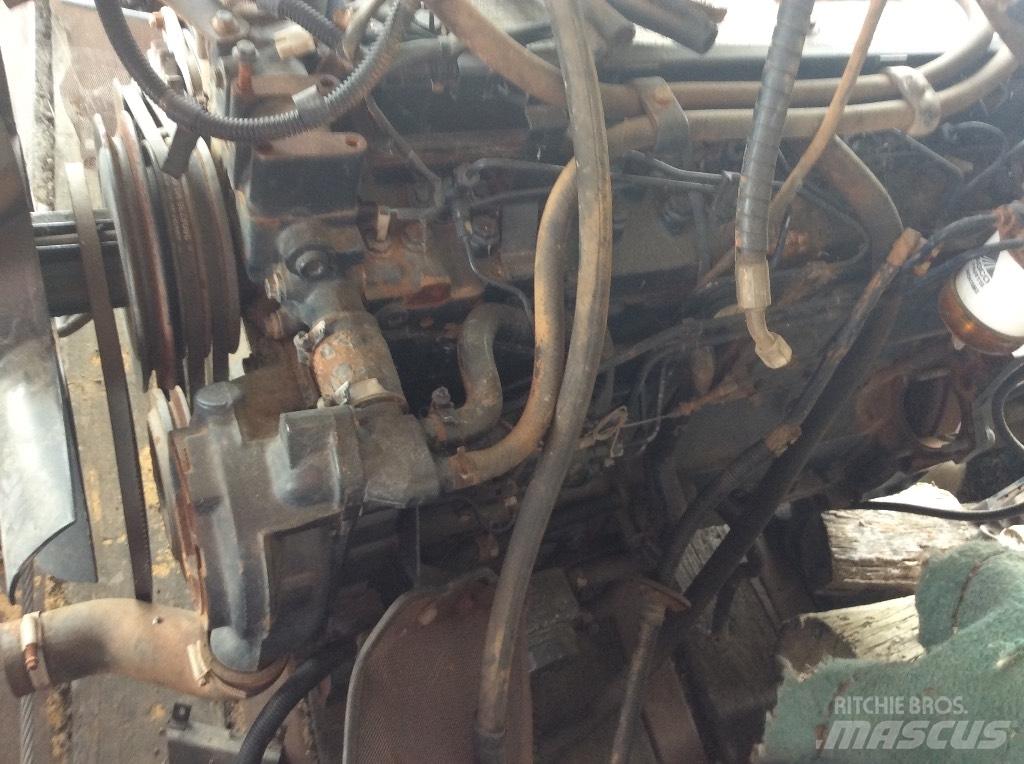 Massey Ferguson 4260 发动机