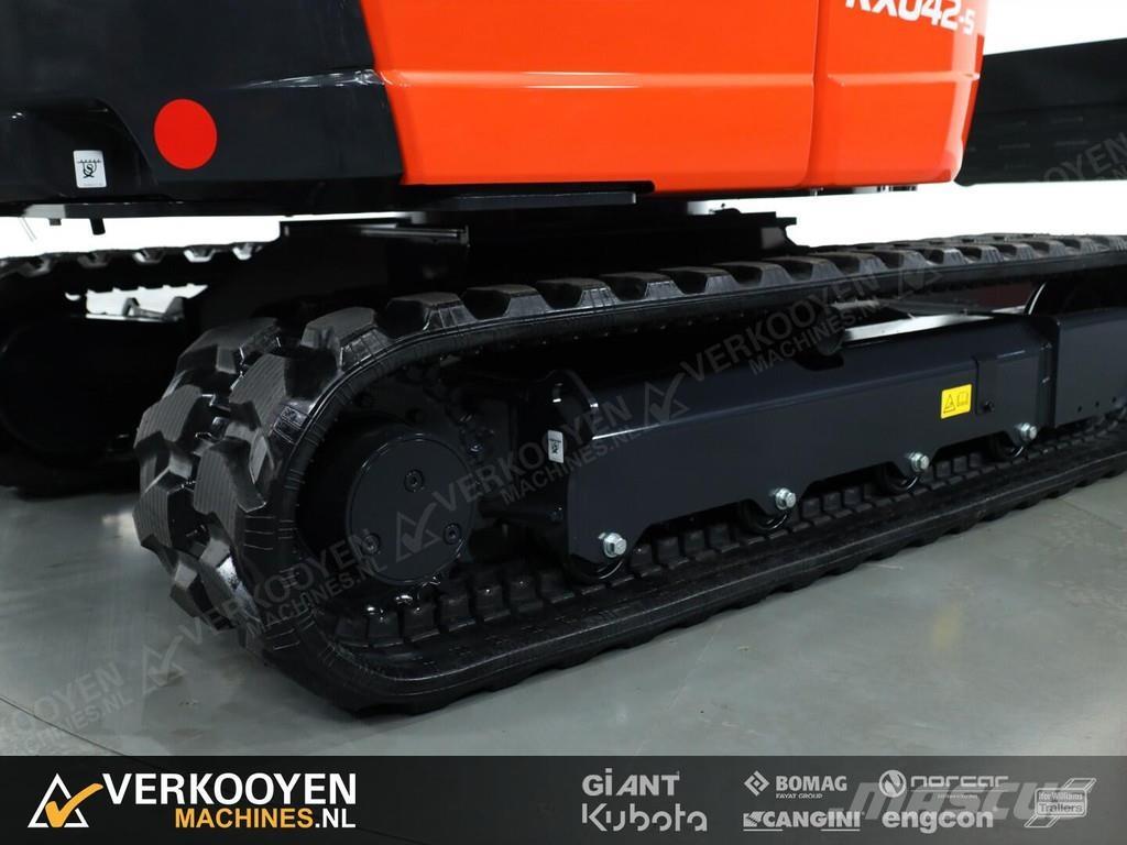 Kubota KX042-5 小型挖掘机