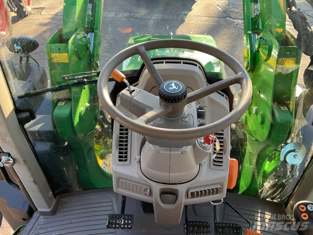 John Deere 6120 M 拖拉机/农用车