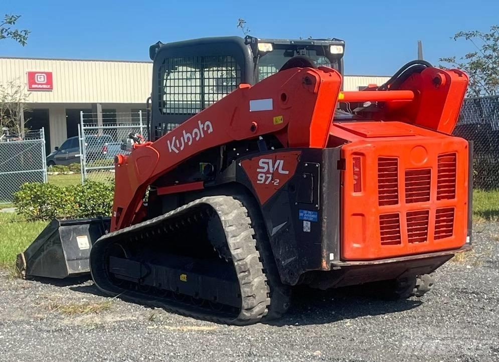 Kubota SVL 97-2 滑移装载机
