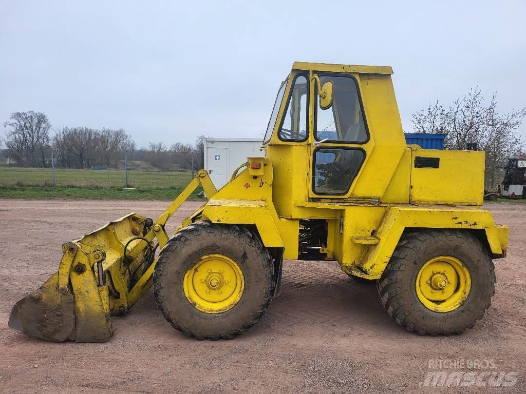 Schaeff SKL 700 轮式装载机