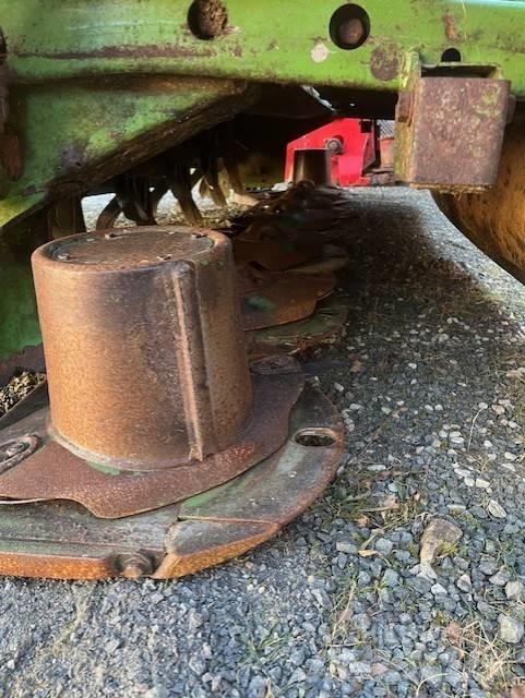 Krone EasyCut F320CV 割草机